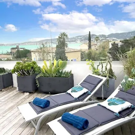 Villa Avec Piscine, Baie De Bandol, Acces *