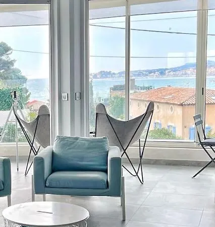 Avec Piscine, Baie De Bandol, Acces ساناري سور مير